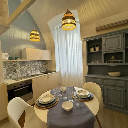 La Casa Di Nu بيشيلي
